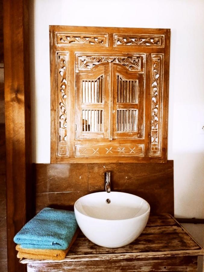 Отель Le Ti Bali Chambre Сен-Лё Экстерьер фото